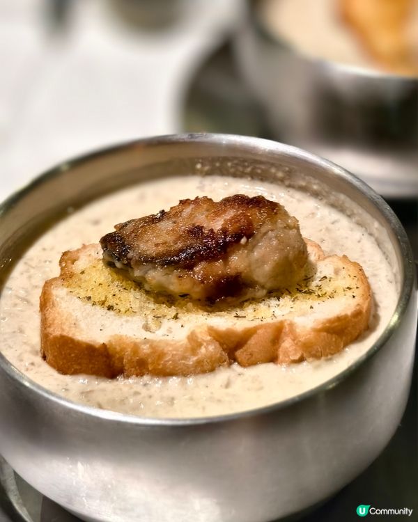 Live band 與魚子醬和牛他他盛宴