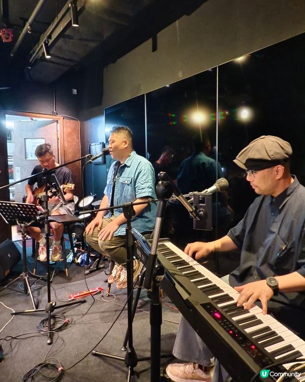 Live band 與魚子醬和牛他他盛宴