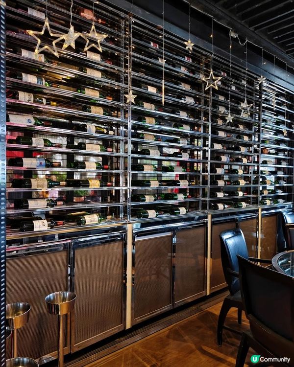 尖沙咀海旁有質素西餐廳