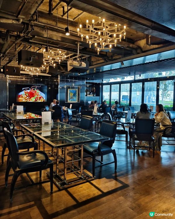 尖沙咀海旁有質素西餐廳