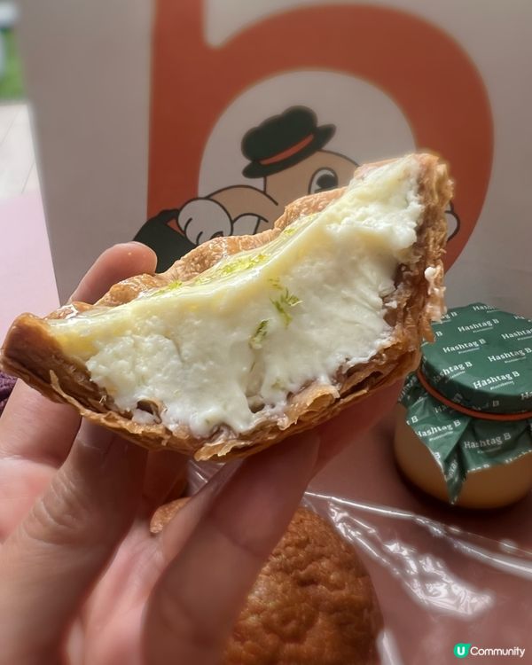 超人氣麵包店打卡 🥐  
忍唔住買嚟試下😋