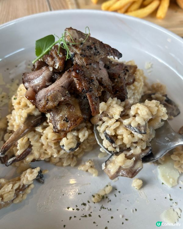 馬鞍山海濱新寵 🍔  海澄軒地下，靚景餐廳登場！