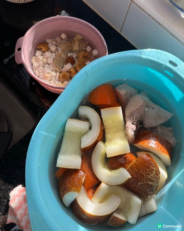 老黃瓜湯 🥒  清熱降火，滋陰潤燥！🔥