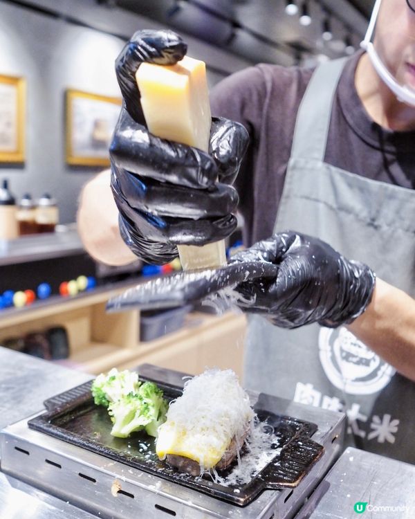 來到高性價比嘅日式漢堡扒｢肉肉大米｣吃吃~平日晚上座無虛席,...