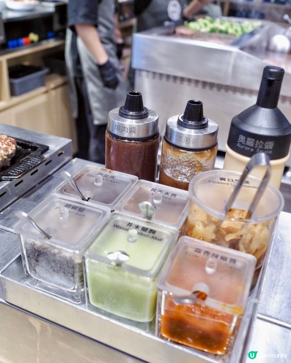 來到高性價比嘅日式漢堡扒｢肉肉大米｣吃吃~平日晚上座無虛席,...