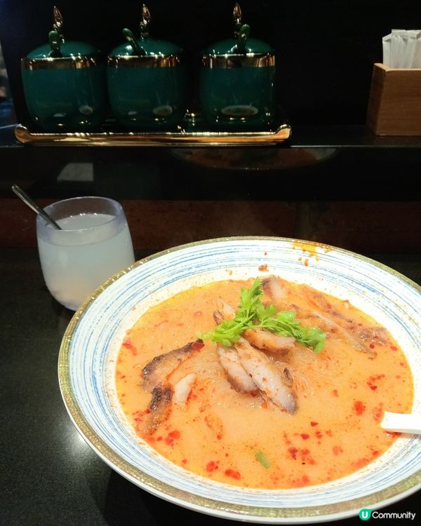 冬蔭公湯豬頸肉粉絲