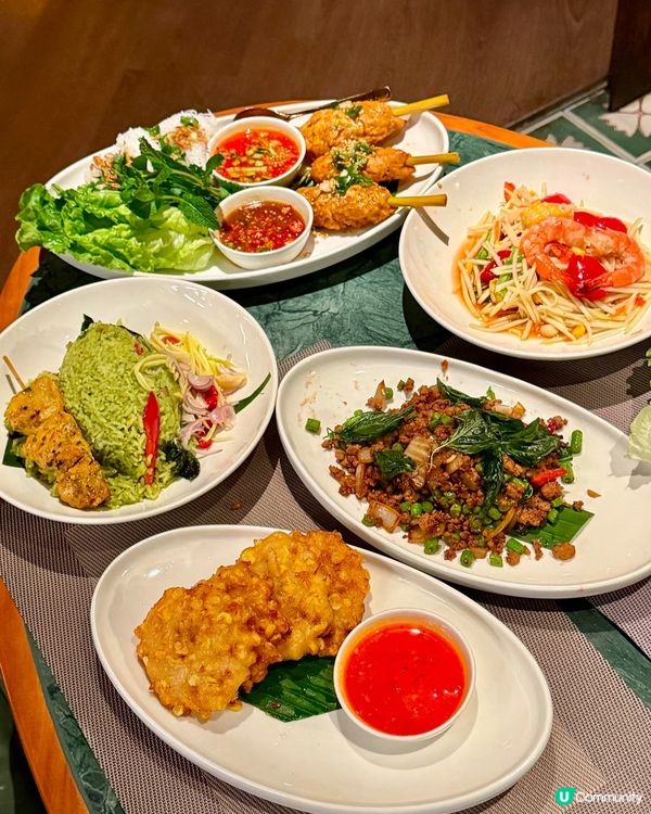 放假同朋友去尖東食越泰嘢😋