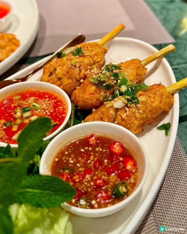 放假同朋友去尖東食越泰嘢😋