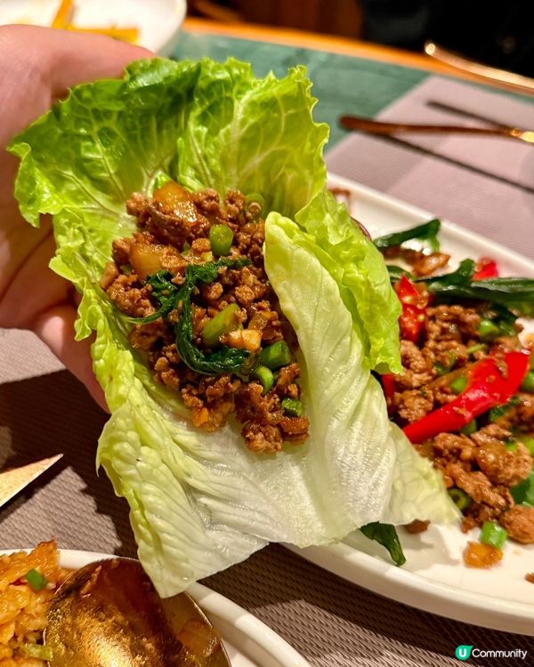 放假同朋友去尖東食越泰嘢😋