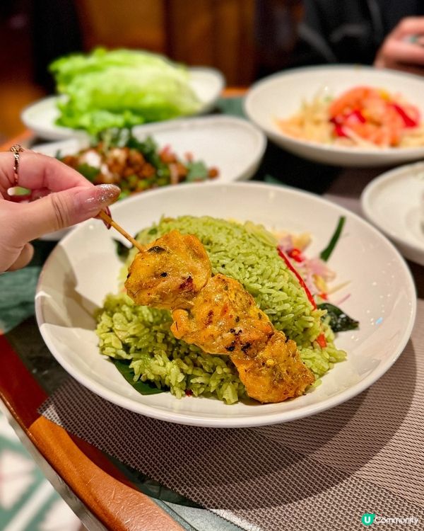 放假同朋友去尖東食越泰嘢😋