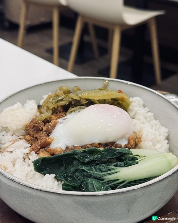 呢間台灣菜成功令荷里活廣場有返啲人氣喇！！👏🏻👏🏻