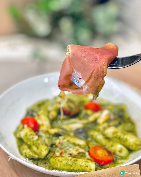 勁好食嘅開心果窩夫，令我哋超有驚喜🫶