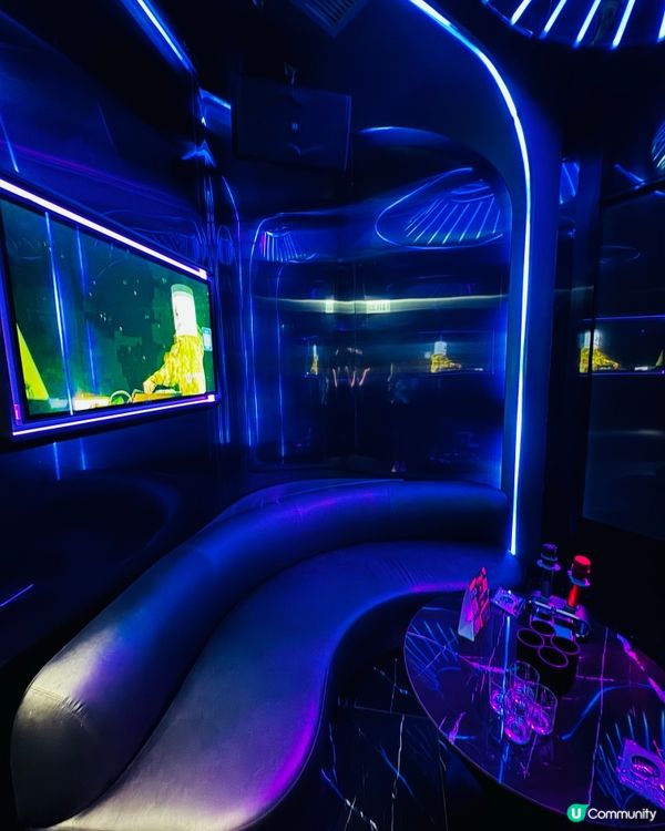 中環蘭桂坊🎤🎶食住唱🥳