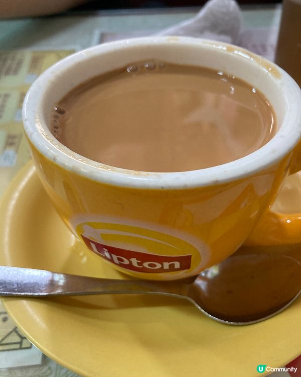 巴士遊走荃灣、龍翔道景色 即食飯、和奶茶的味道