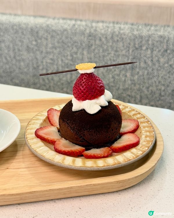 銅鑼灣牛角包雪糕🥐🍦