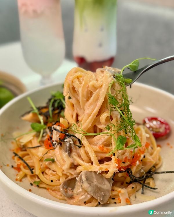 銅鑼灣牛角包雪糕🥐🍦