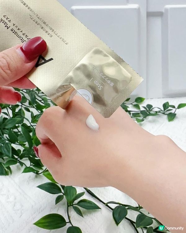 1按2敷 ♥ 重現水光肌！►Cocochi AG奢養瀅潤水光面膜