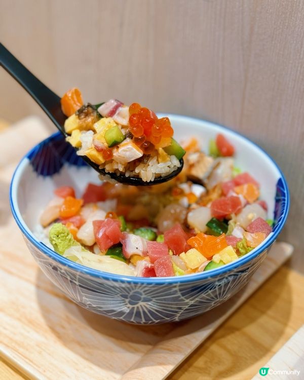 尖沙咀丼飯之旅 😋刺身新鮮！不收加一！平靚正！