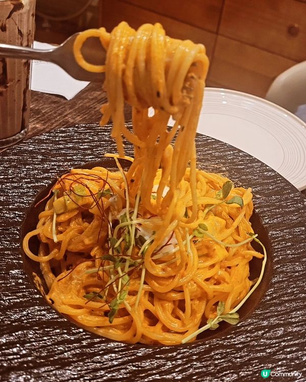 觀塘工廈西餐廳驚喜！🤩 裝修靚，食物正！😋