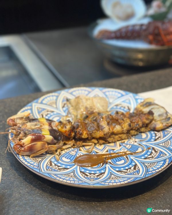 香港首間！張國榮珍藏館×日式鐵板燒 海膽控必試十八層海鮮杯