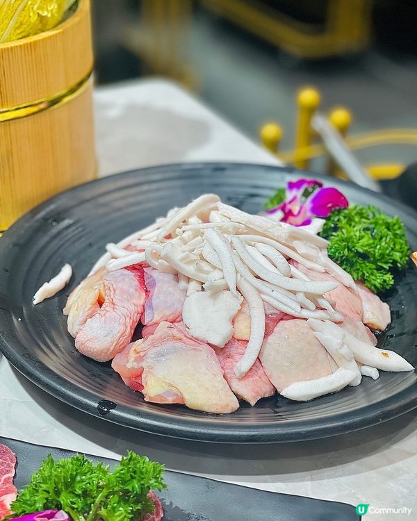 世－‼️巨清甜既椰子雞湯底👍🏻👍🏻