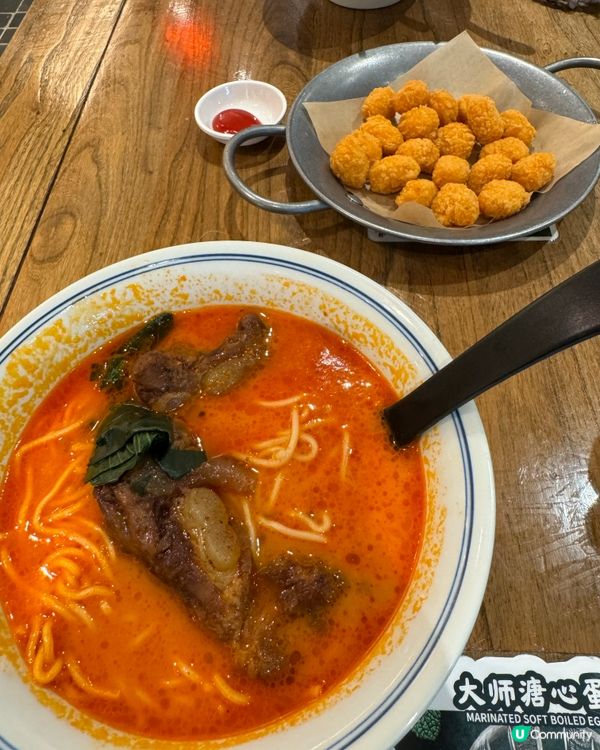 簡約舒適，放鬆用餐 🍜✨