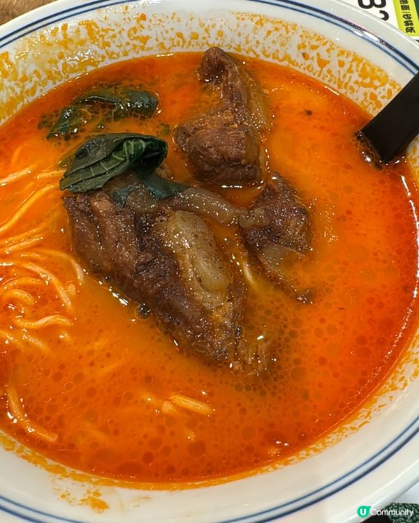 簡約舒適，放鬆用餐 🍜✨