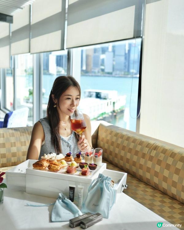 Afternoon tea🍓𝒞𝓊𝒸𝒾𝓃𝒶 與 