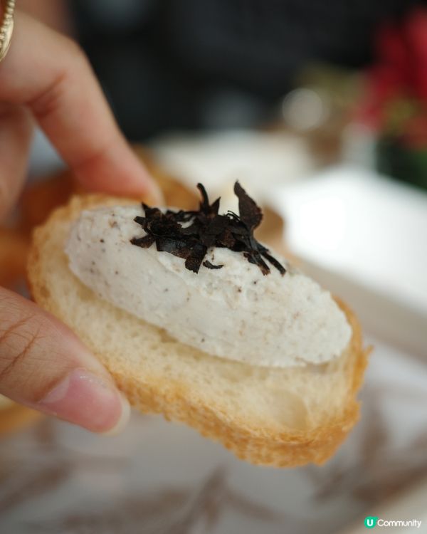 Afternoon tea🍓𝒞𝓊𝒸𝒾𝓃𝒶 與 