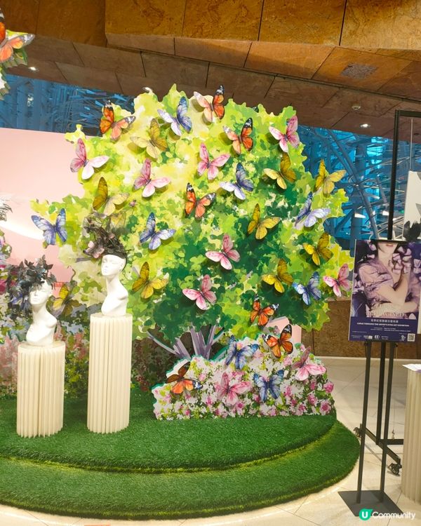 朗豪坊打卡新地標！🌸🦋世界紅瘡狼斑日藝術展！🖌️🖼️