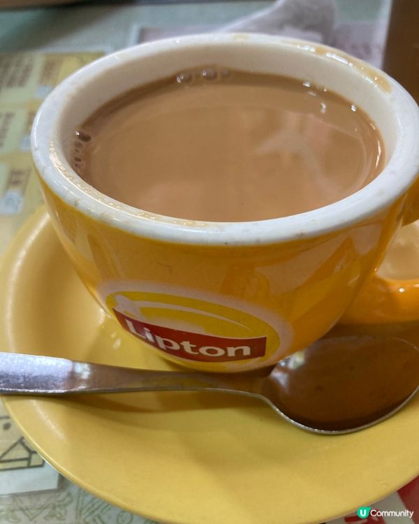 新蒲崗茶餐廳的午餐