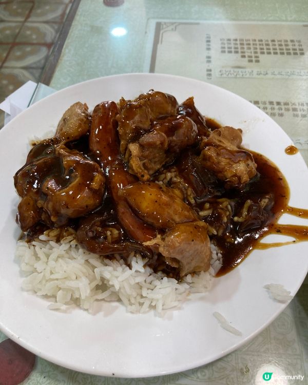 新蒲崗茶餐廳的午餐