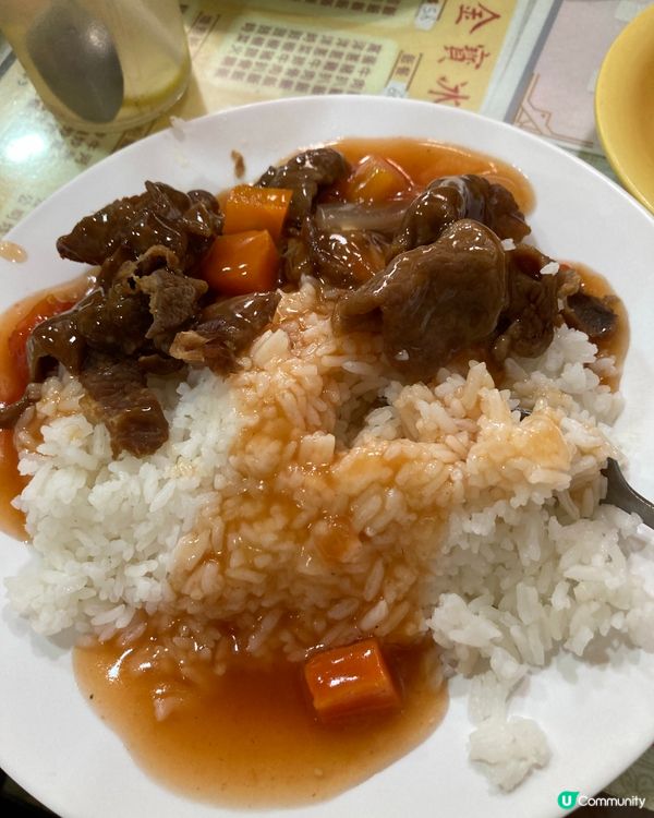 新蒲崗茶餐廳的午餐