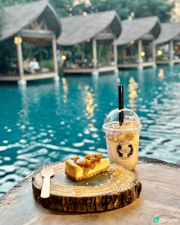 位於泰國曼谷嘅打卡cafe- bubble in the f...