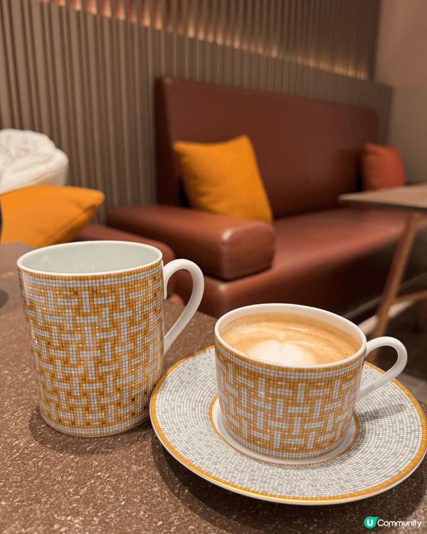 ᪥我們在首爾品嚐了愛馬仕下午茶，下午茶的整體品質一般。 也許...