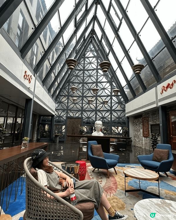 1/ 世界之窗對面的酒店，可欣賞到對面的巴黎鐵塔，指定日子仲...