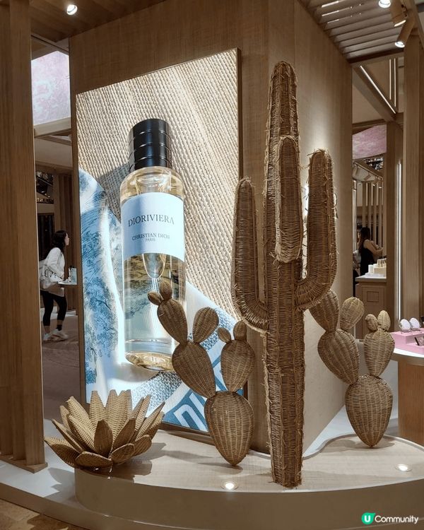 Dior夏日奢華美學！金鐘太古廣場見！☀️💄🌊