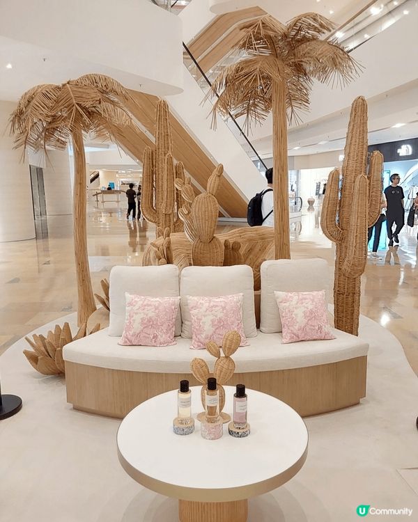 Dior夏日奢華美學！金鐘太古廣場見！☀️💄🌊