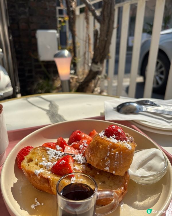 韓國打卡Cafe📸！草莓法式吐司超正😋！ 