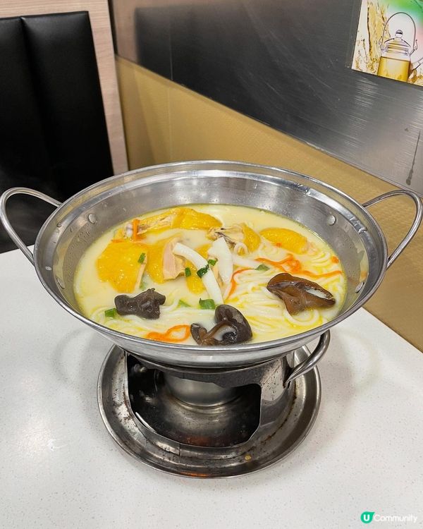 熱鍋上的雞米線