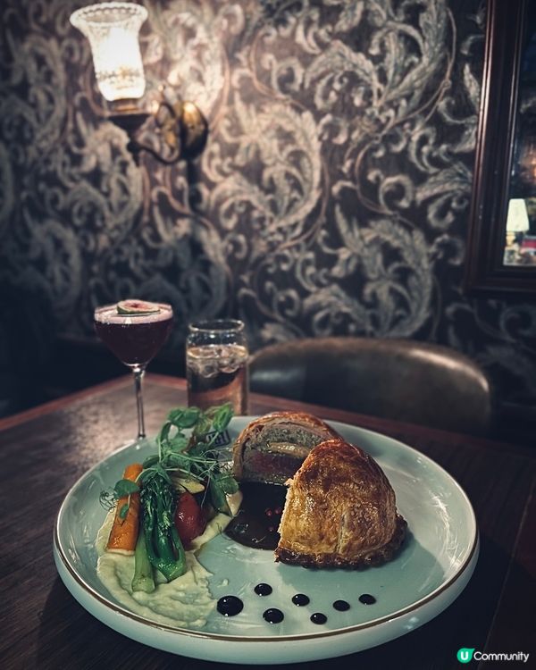 尖沙咀live band 餐廳🪩二人餐勁抵食威靈頓牛柳