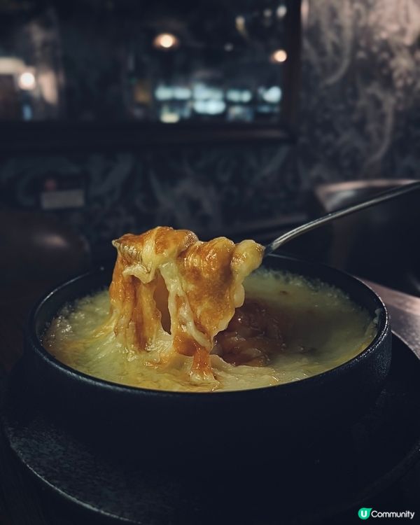 尖沙咀live band 餐廳🪩二人餐勁抵食威靈頓牛柳