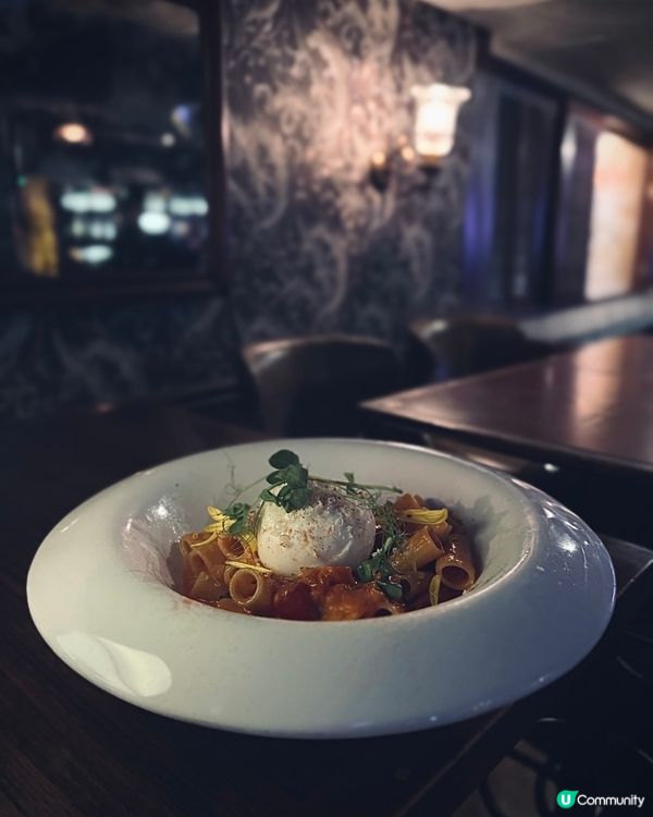 尖沙咀live band 餐廳🪩二人餐勁抵食威靈頓牛柳