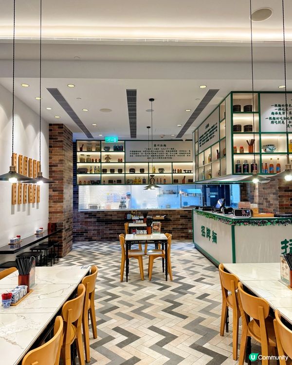 澳門🇲🇴 水蟹肉餅煲仔飯 | 鮮甜蟹糕 +香脆鍋巴好吃到犯規🦀 