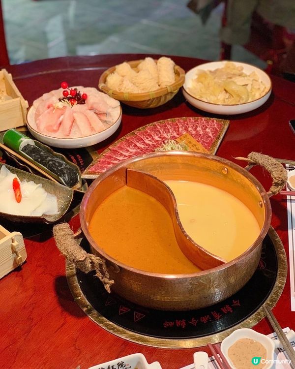 中環古風青樓火鍋店❤️‍🔥必食雪花牛頸脊&即炸響鈴