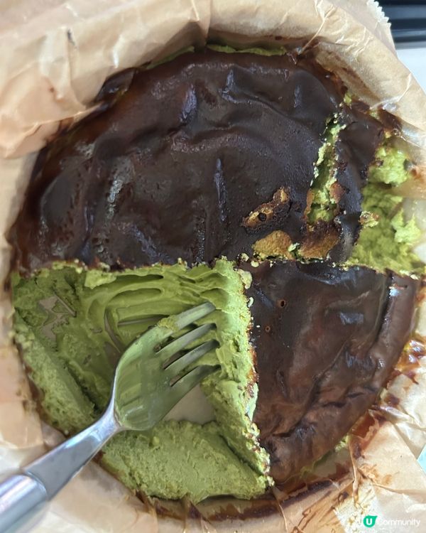 女今年整的生日蛋糕🎂（抹茶🍵巴斯克蛋糕）正，好味😋甜在心🥰