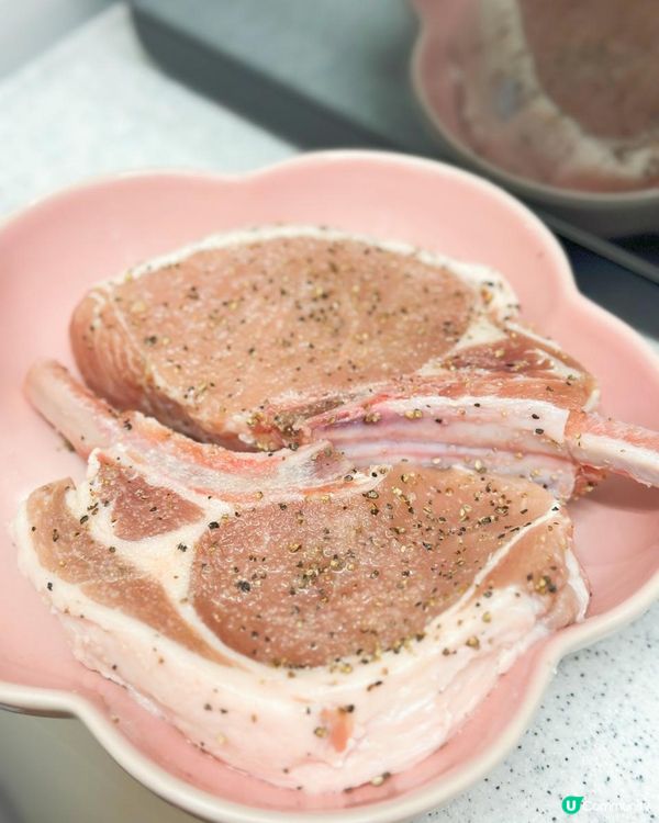 👩🏻‍🍳香草牛油煎豬鞍 配 焦糖紅酒玉桂蘋果