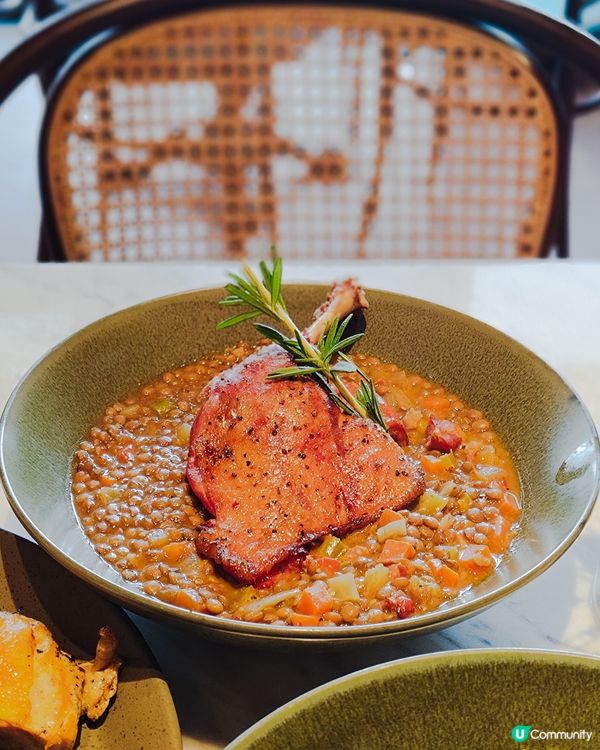 將軍澳靚景法式餐廳