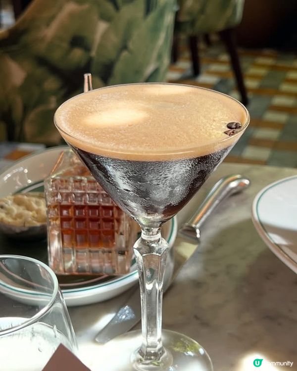 『英國』充滿儀式感的下午茶｜The Ivy