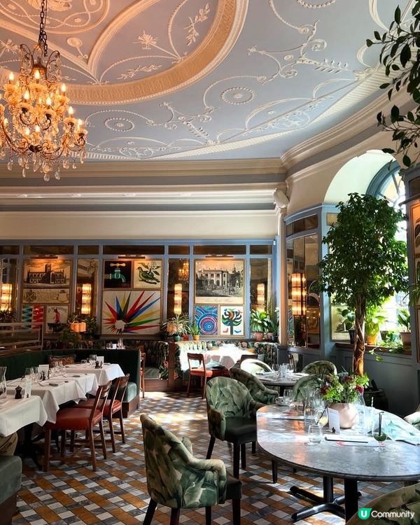 『英國』充滿儀式感的下午茶｜The Ivy